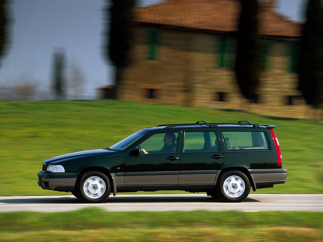 Кузов универсал 5. 1997 Volvo v70 XC. Вольво в70 универсал. Вольво v70 универсал. Volvo v70xc.